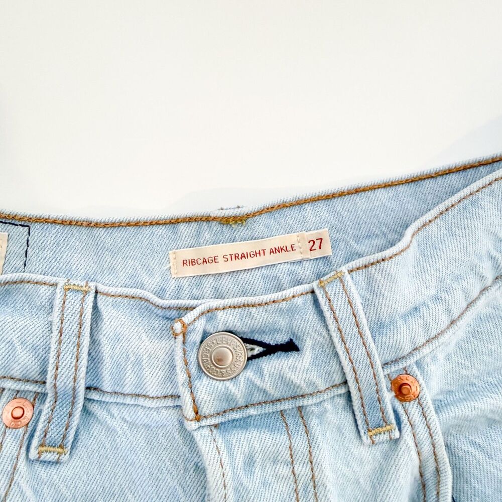 Levi's Ribcage Straight Ankle Jeans Light Wash 27 - Picture 4 of 9